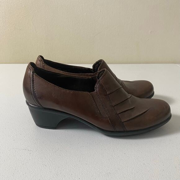 Clarks Sz 8.5 W Partridge Brown Leather Slip On Loafer Heeled Boots Comfort Clog - Picture 5 of 14